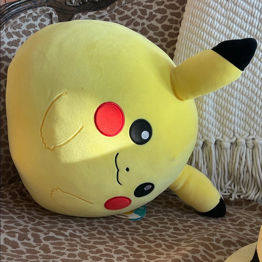 Pokemon GIANT Pikachu Plush SQUISHMALLOW NWT - Picture 7 of 8